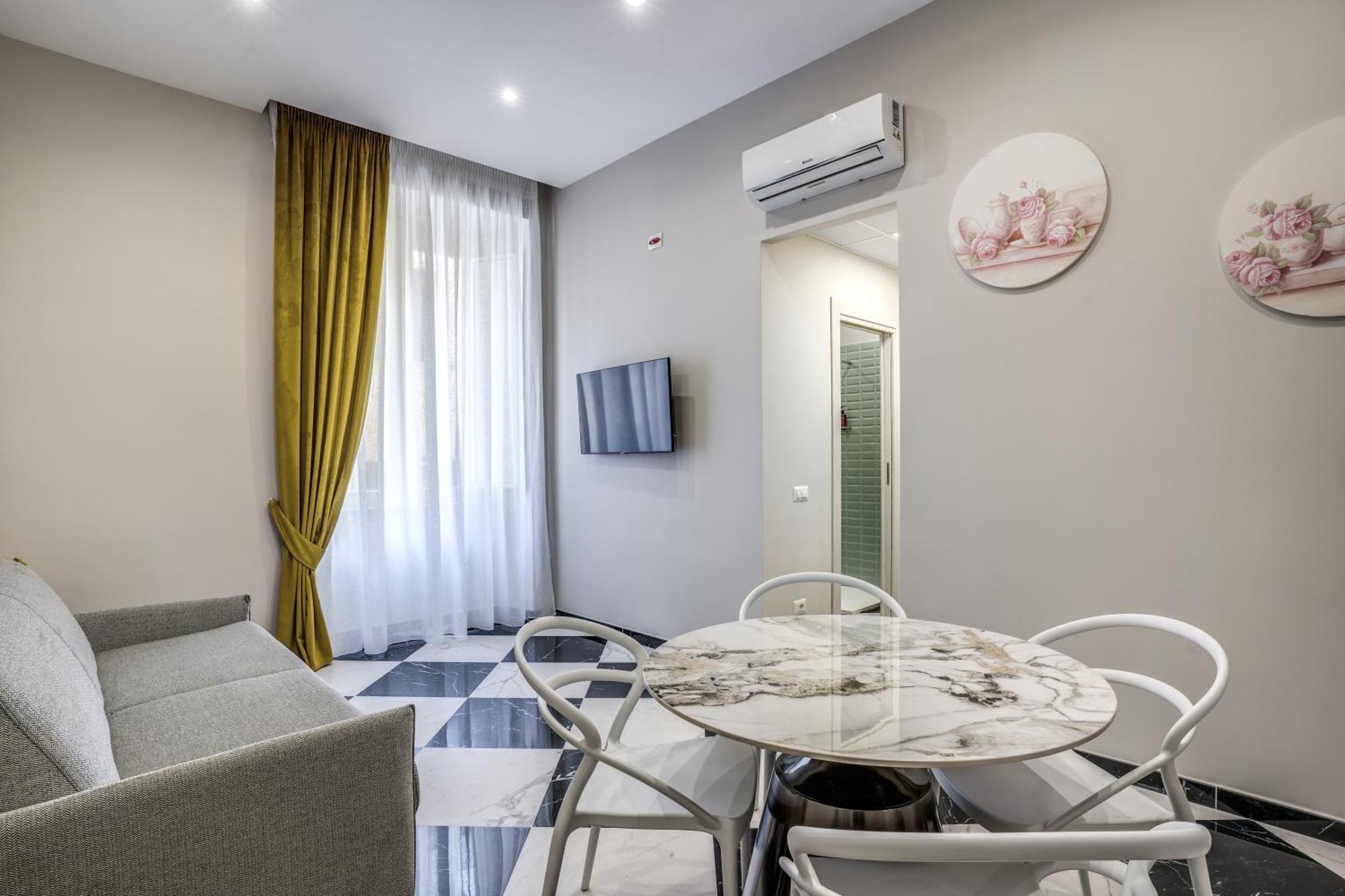 Lady Rose One Apartment Naples Exterior photo