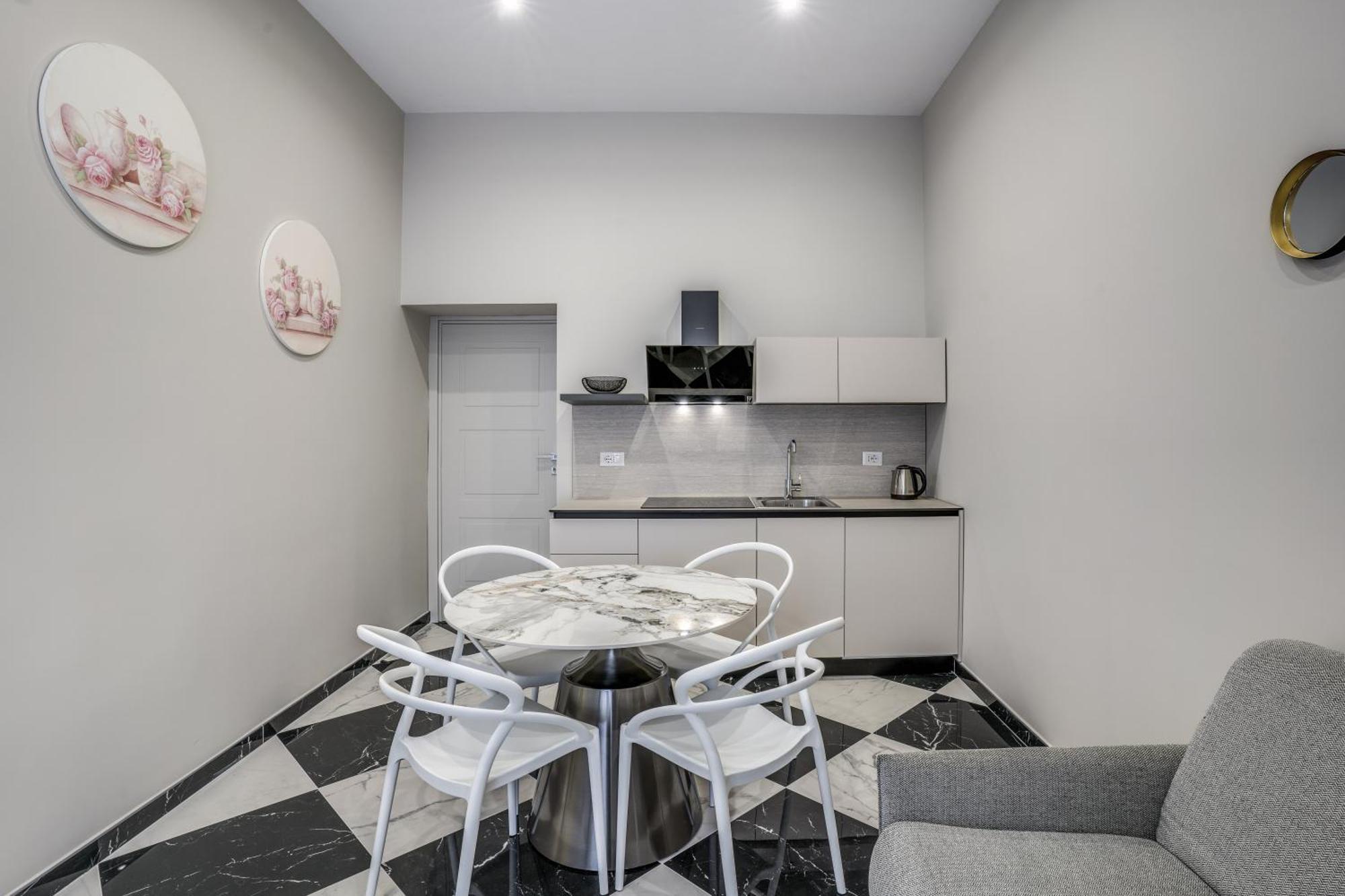 Lady Rose One Apartment Naples Exterior photo